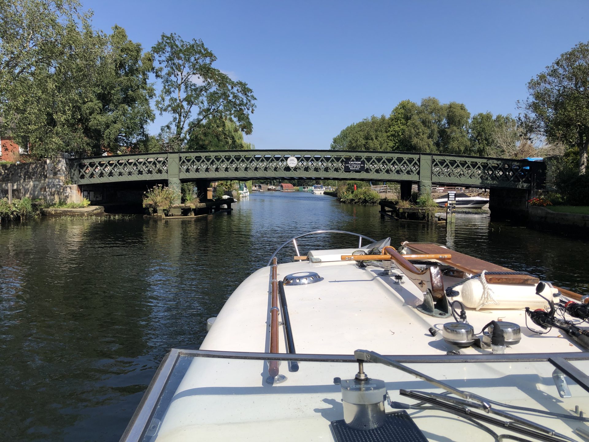 Beccles Old Bridge - A little more clearance on the way back